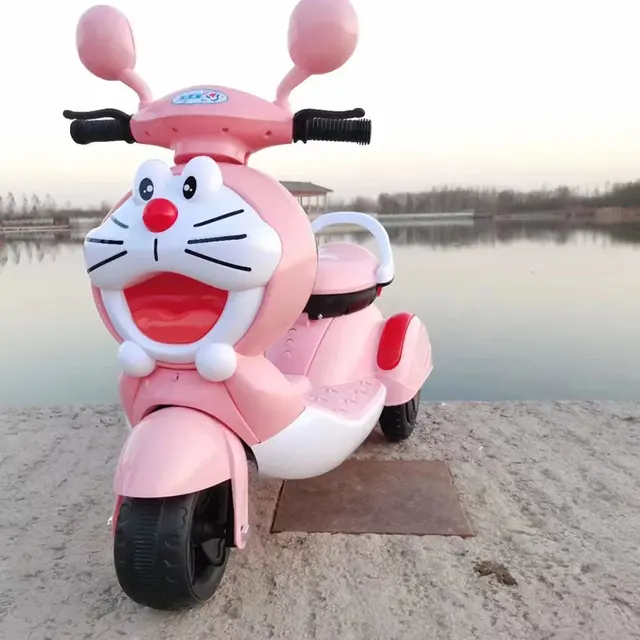Rechargeable Battery Operated Scooty With Music System and Lighting