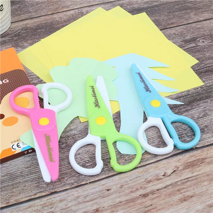 Child Safety Scissors prevent hand injury DIY photo Plastic Student Scissors/Paper-cutting Scissors (Multicolor)