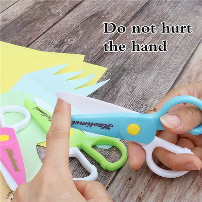 Child Safety Scissors prevent hand injury DIY photo Plastic Student Scissors/Paper-cutting Scissors (Multicolor)